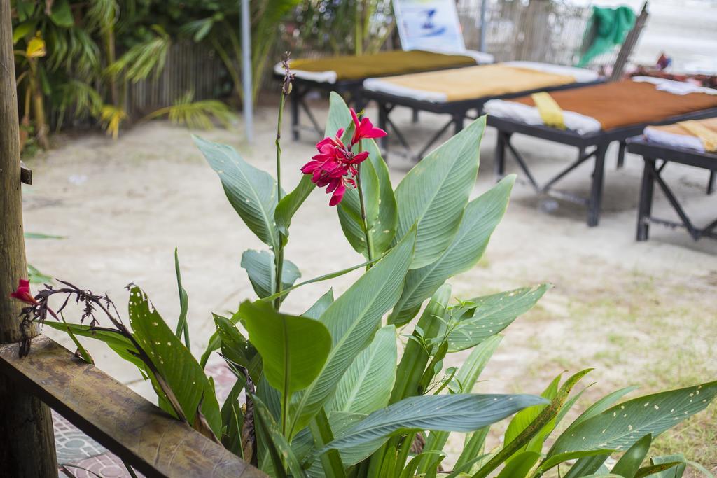 Ananas Beach Bungalows Sihanoukville Exterior photo